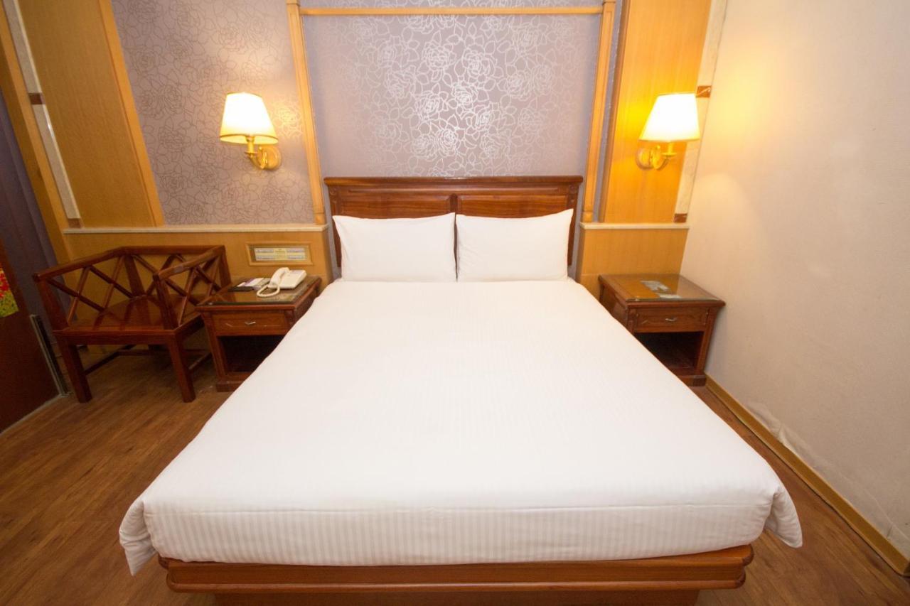 Sl Motel Zhonghe  Bagian luar foto